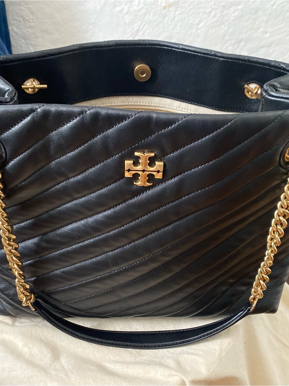 Tory Burch Black Quilted Leather Shoulder Bag with Gold Logo and Chain
